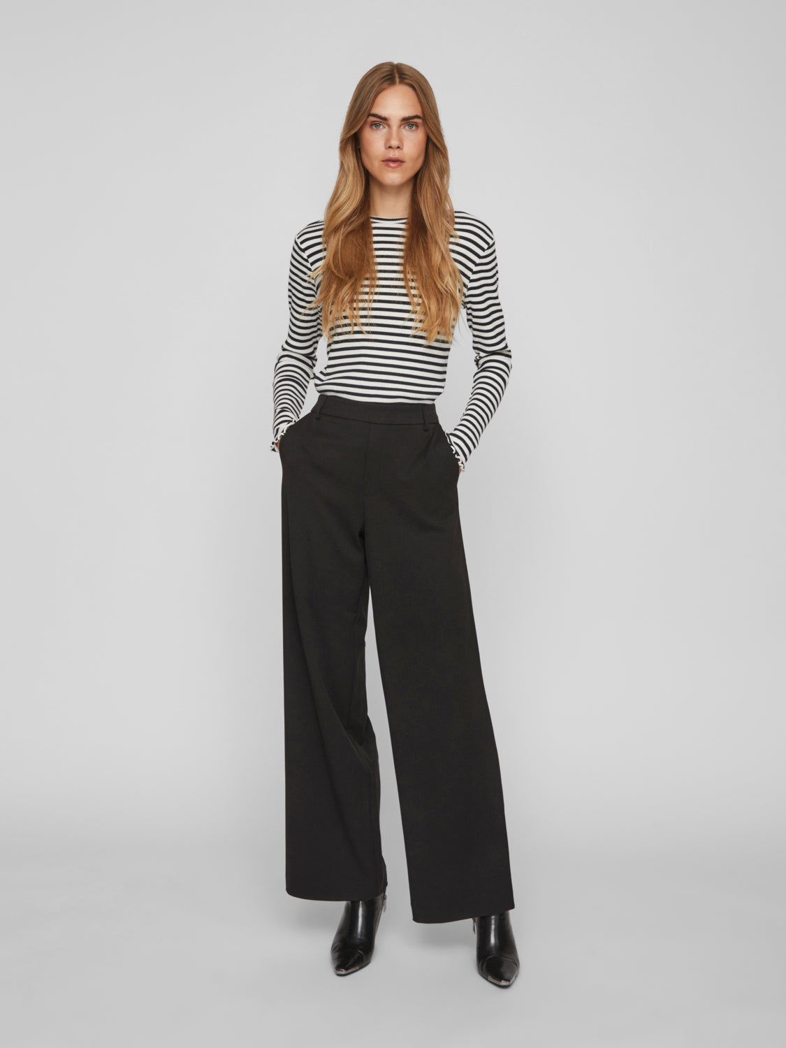 VIVARONE Pants - Black